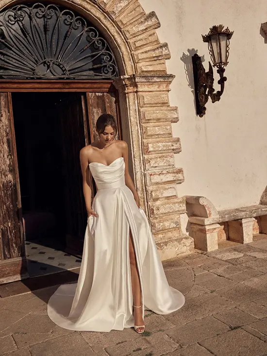 Modeca - Marcella - Salon venčanica La Perla