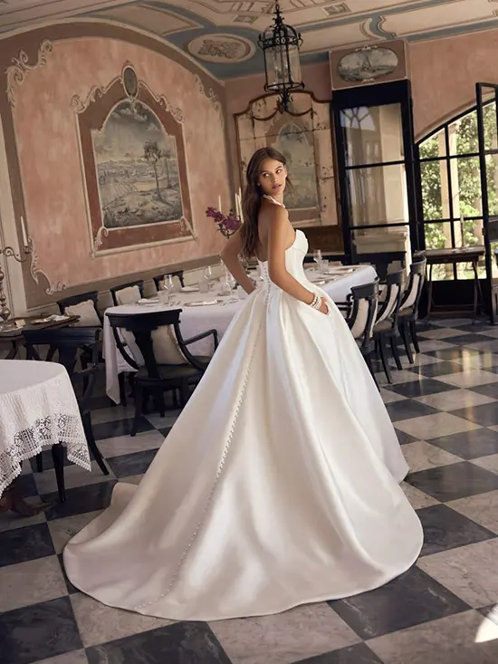 Modeca - Mystique - Salon venčanica La Perla