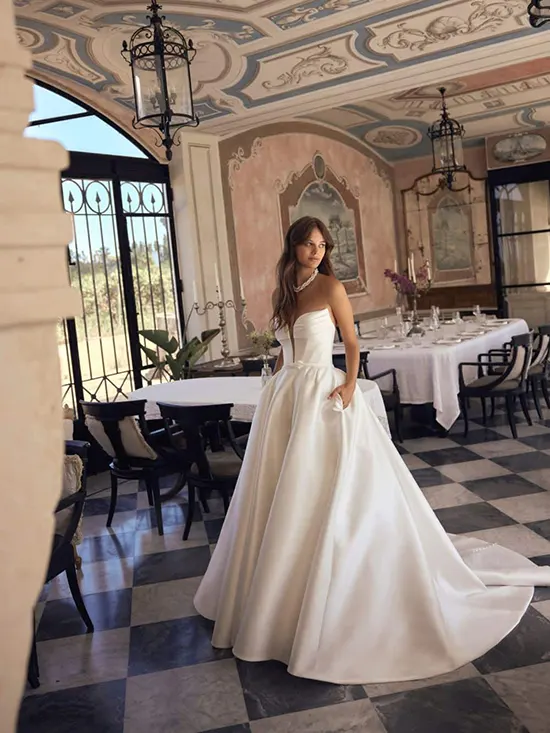 Modeca - Mystique - Salon venčanica La Perla